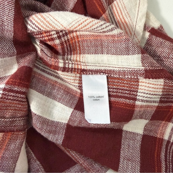 Maurices Cabin Plaid Button Down Boyfriend Fit Shirt Red Cream Medium Women’s - Picture 10 of 11